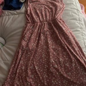 a dress! the size is 10 in girls! never been worn!